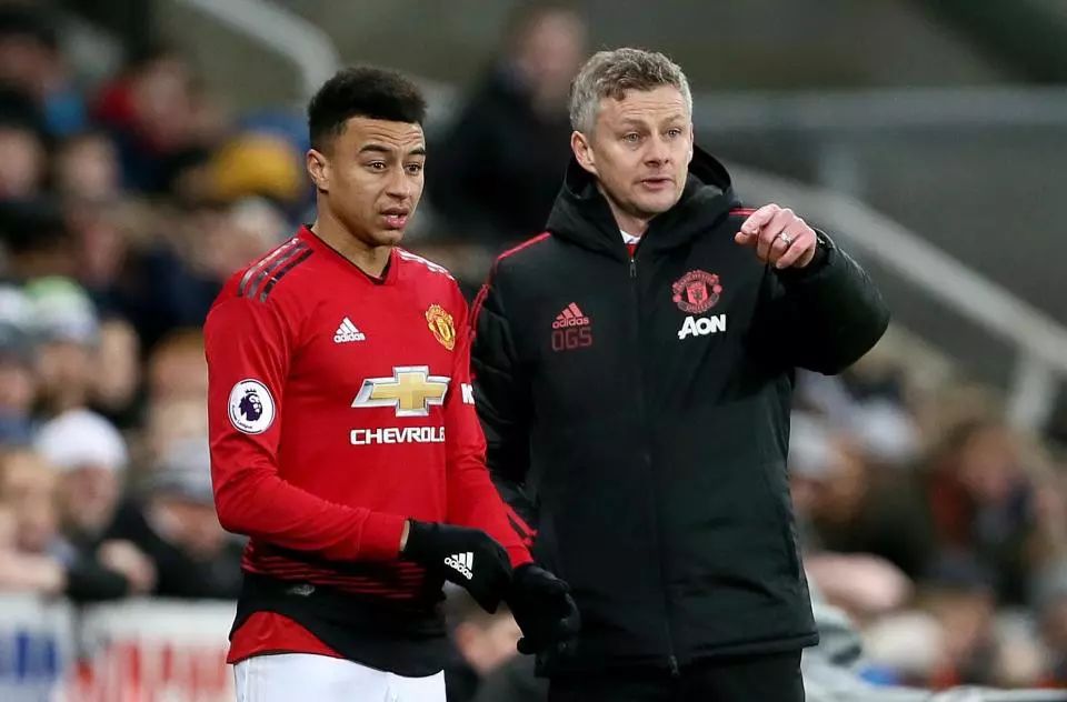 虽然詹姆斯 虽然詹姆斯