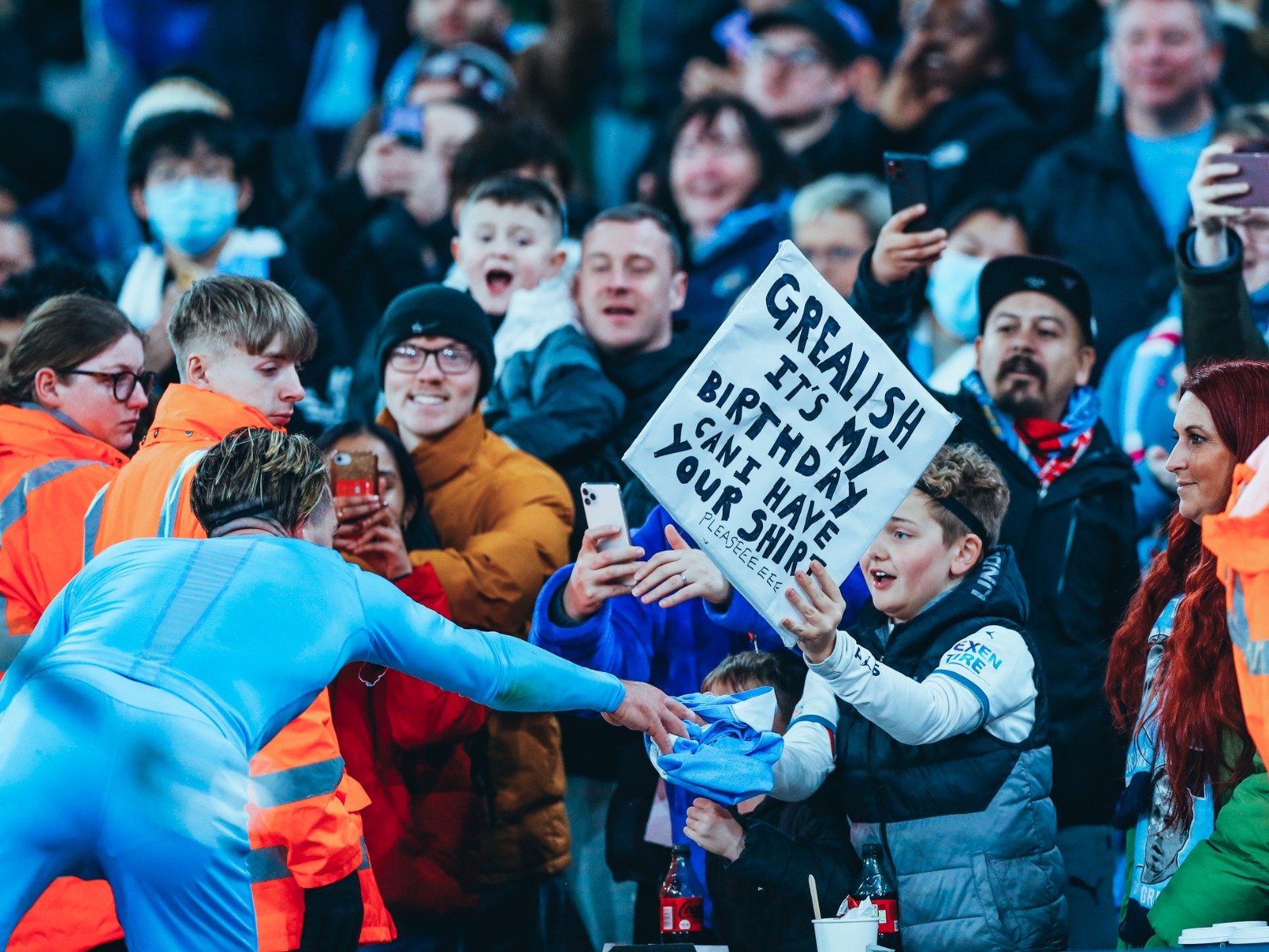 和球迷关注 和球迷关注